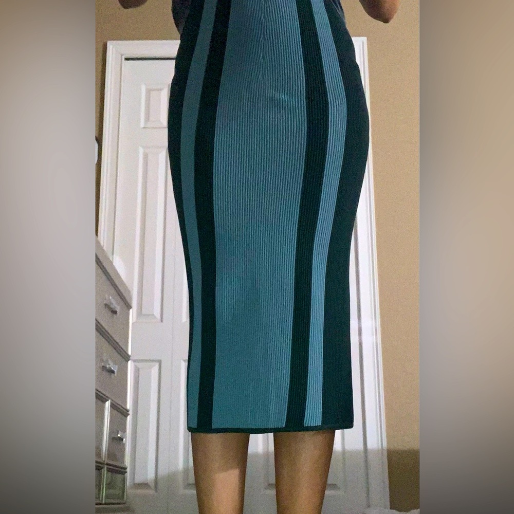 Eva Mendes knit pencil skirt